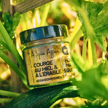 Charger l'image dans la galerie, ASSAISONNEMENT COURGE AU MIEL ET À L'ÉRABLE 130 G (4,6 oz)