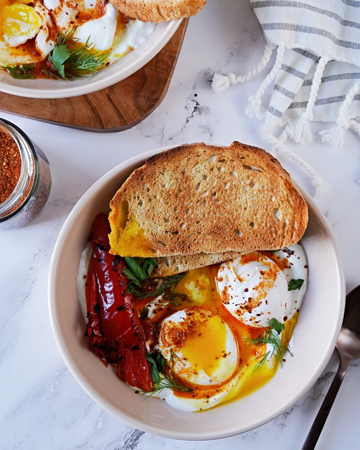 TURKISH EGGS WITH ROASTED GARLIC & SUNDRIED TOMATO SEASONING (ÇILBIR)