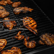 Charger l'image dans la galerie, ASSAISONNEMENT BBQ OH-M-GEE 120 G (4,2 oz)